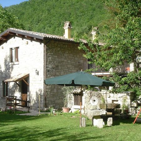 La Mola Maringalli Hostal Cascia Exterior foto